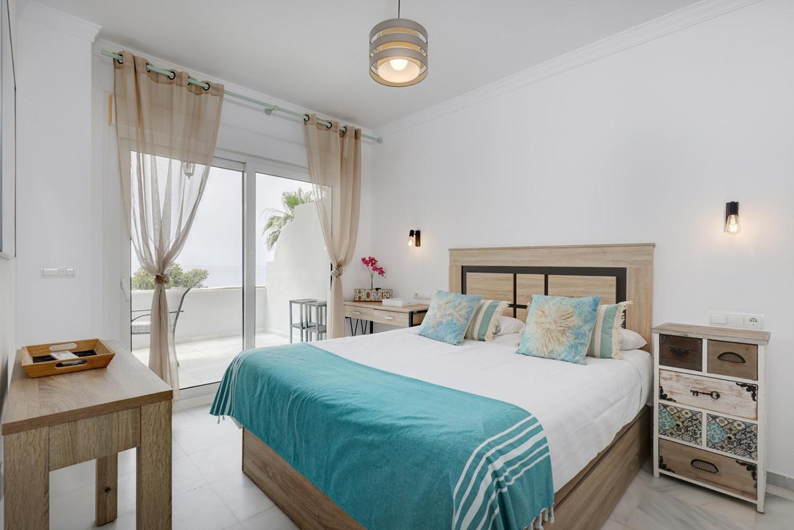 Punta Plata Beach Center Estepona Ngoại thất bức ảnh